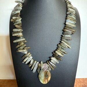 Labradorite Necklace with Large Labradorite Pendant
